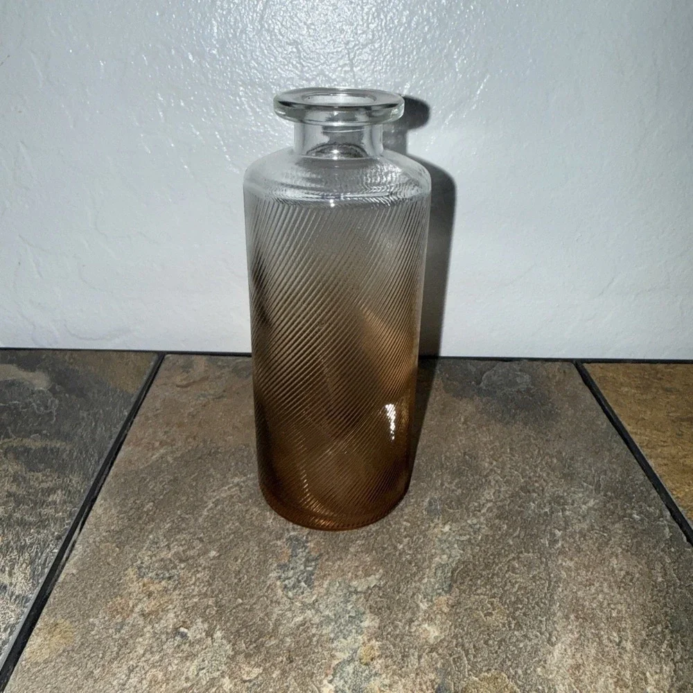 Mini Fluted Translucent Glass Tabletop Indoor Vase, 5 inches in Amber color‎